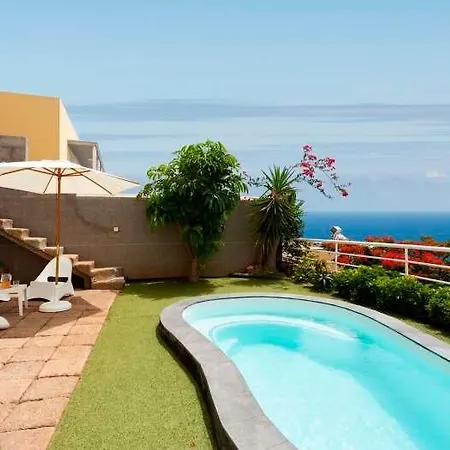 Ferienhaus Modernes Ferienhaus Mit Pool - F7198 - #93069 Santa Cruz de Tenerife