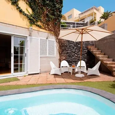 Ferienhaus Modernes Ferienhaus Mit Pool - F7198 - #93069 *