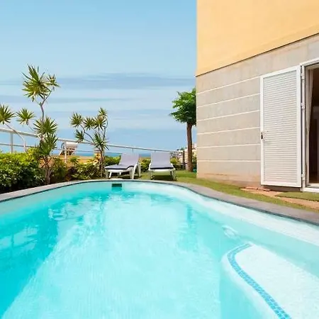 Modernes Ferienhaus Mit Pool - F7198 - #93069 * Santa Cruz de Tenerife