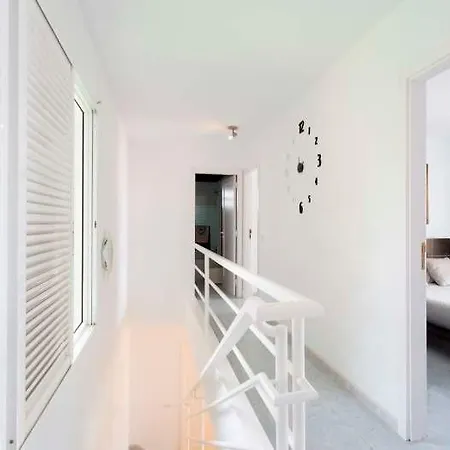 Ferienhaus Modernes Ferienhaus Mit Pool - F7198 - #93069 Santa Cruz de Tenerife
